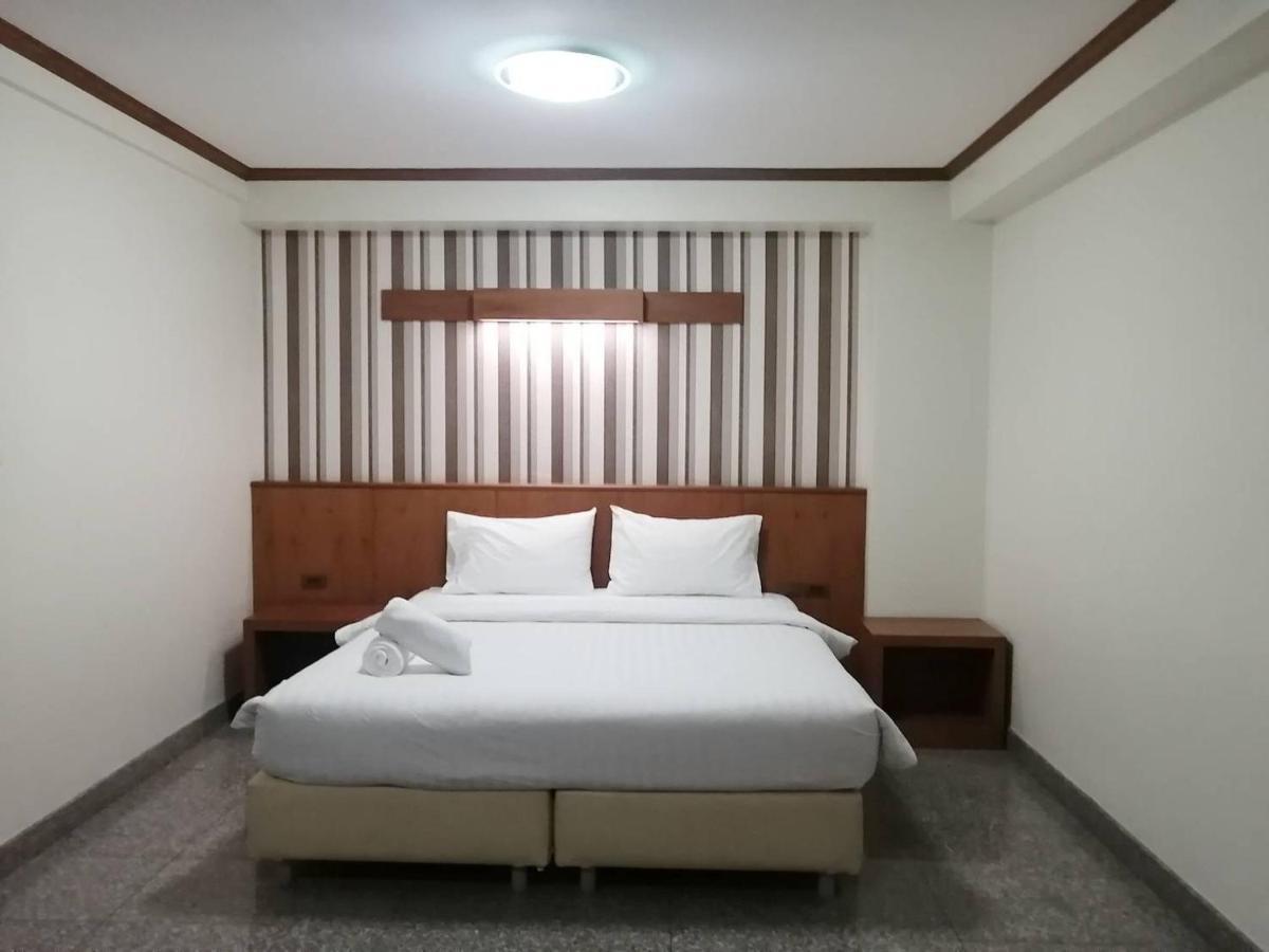 The Route Sriracha Hotel And Residence Ban Laem Chabang Exterior foto