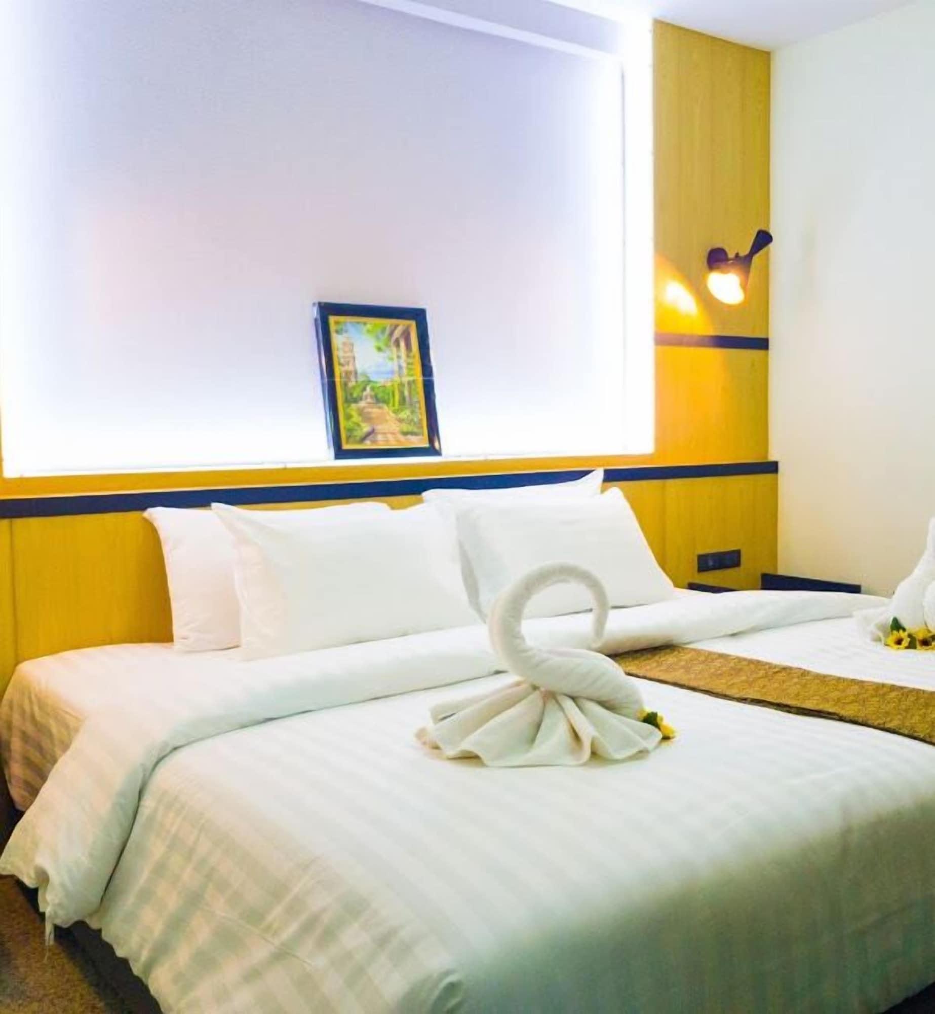 The Route Sriracha Hotel And Residence Ban Laem Chabang Exterior foto
