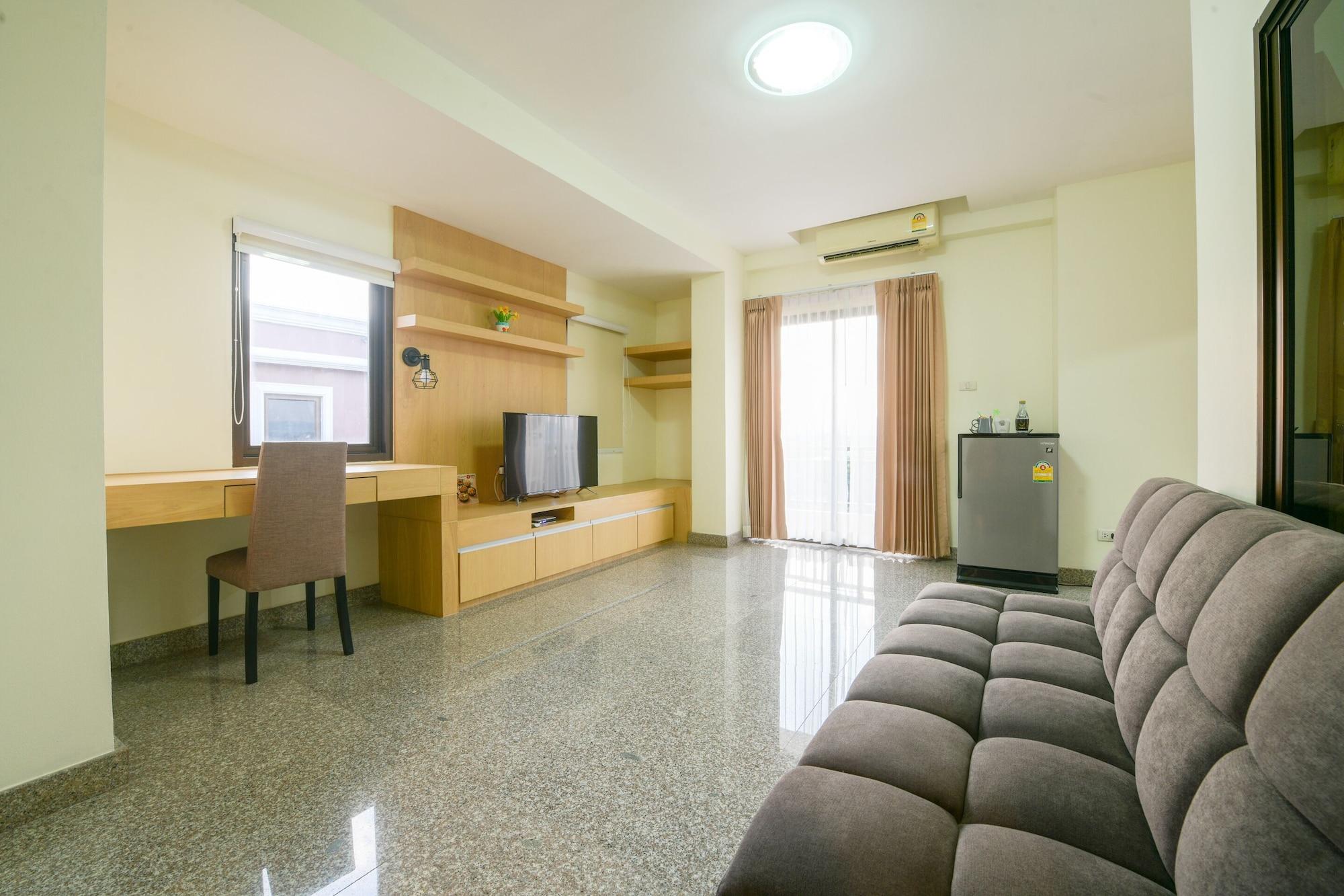The Route Sriracha Hotel And Residence Ban Laem Chabang Exterior foto