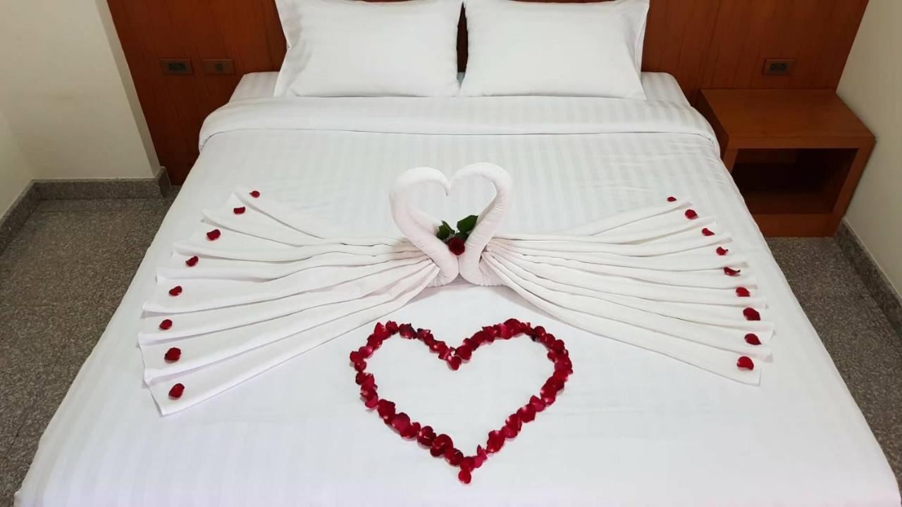 The Route Sriracha Hotel And Residence Ban Laem Chabang Exterior foto